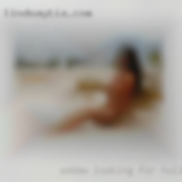 SSBBW looking Hollister, CA naked for some discreet fun.